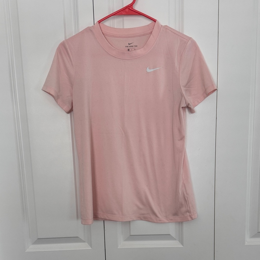 Nike Women's Light Pink Short Sleeve Tee